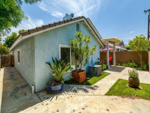 2720 E Walnut 18 , Orange, CA