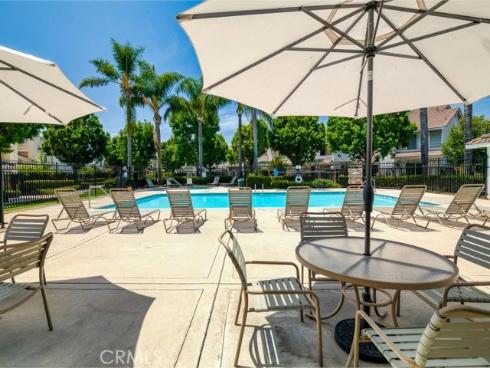 2720 E Walnut 18 , Orange, CA