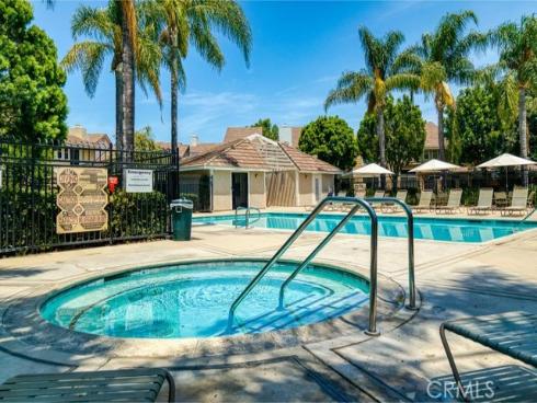2720 E Walnut 18 , Orange, CA
