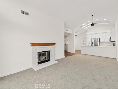 2720 E Walnut 18 , Orange, CA