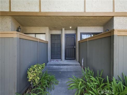 2000 W Palmyra 7 Avenue, Orange, CA