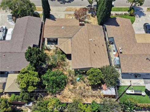 1245 W Cherry , Orange, CA