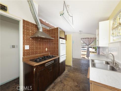 1245 W Cherry , Orange, CA