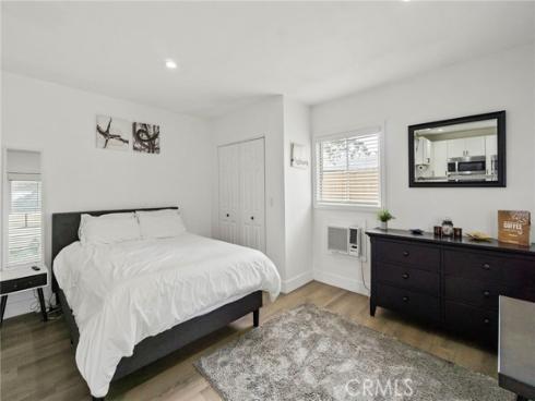 1127  Acacia  , Orange, CA