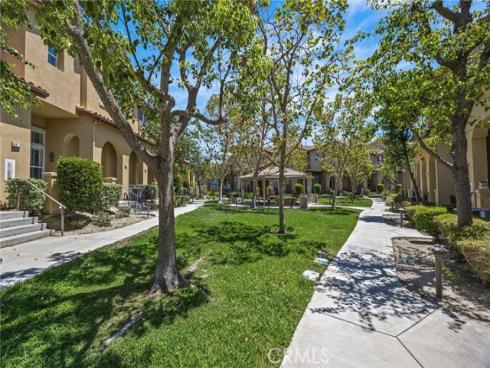 8475 E Kendra Loop, Orange, CA