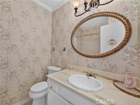 2035 E Orangeview Lane, Orange, CA