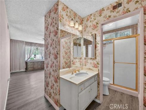 2035 E Orangeview Lane, Orange, CA