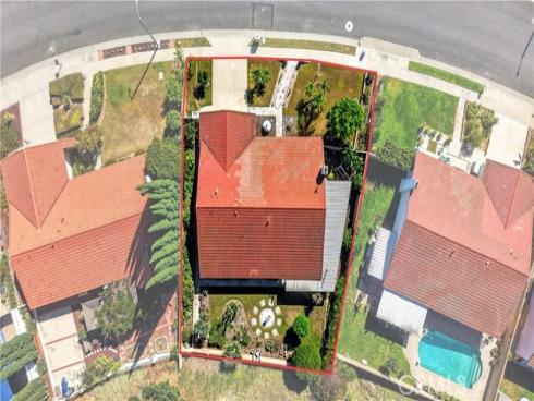 2035 E Orangeview Lane, Orange, CA