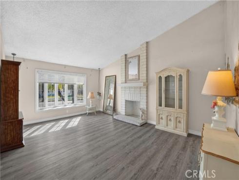 2035 E Orangeview Lane, Orange, CA