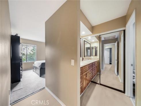 5722 E Stillwater  42 , Orange, CA