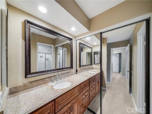 5722 E Stillwater  42 , Orange, CA