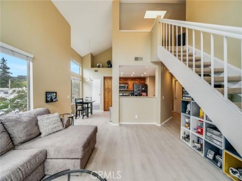 5722 E Stillwater  42 , Orange, CA