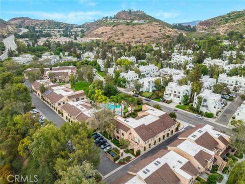 5722 E Stillwater  42 , Orange, CA