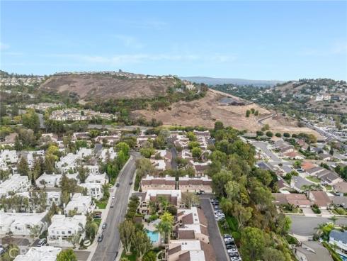5722 E Stillwater  42 , Orange, CA