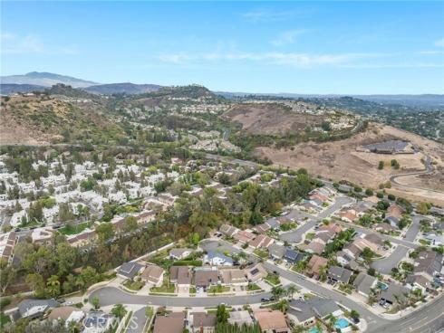 5722 E Stillwater  42 , Orange, CA