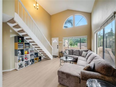 5722 E Stillwater  42 , Orange, CA