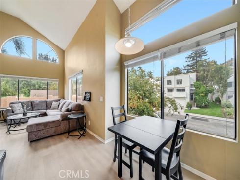5722 E Stillwater  42 , Orange, CA