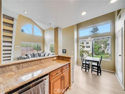 5722 E Stillwater  42 , Orange, CA