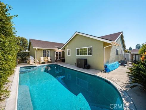 3121 N Hearthside , Orange, CA