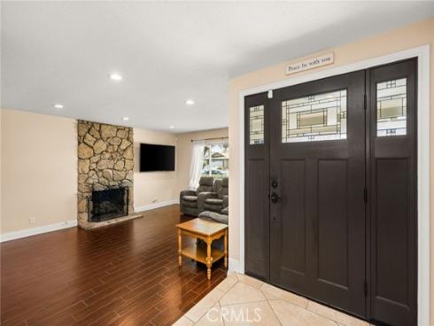 3121 N Hearthside , Orange, CA