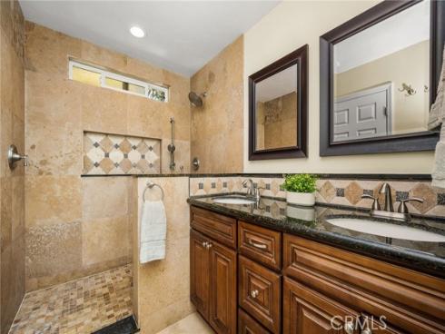 1136 E Rosewood Ave , Orange, CA