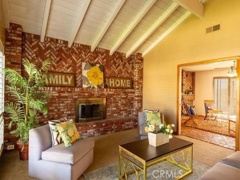 1837  Kelleher  , Placentia, CA