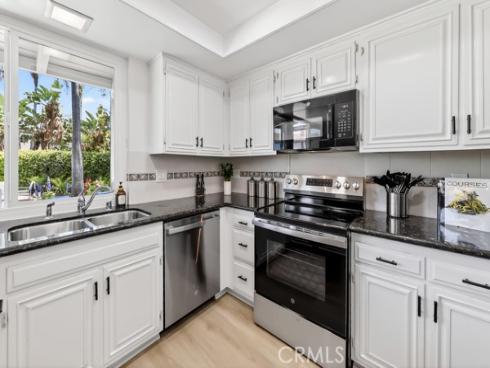 1630  Salmon River  , Placentia, CA