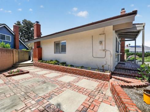 1630  Salmon River  , Placentia, CA