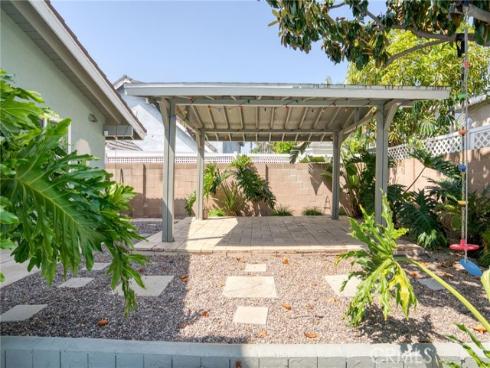1618 Salmon River , Placentia, CA