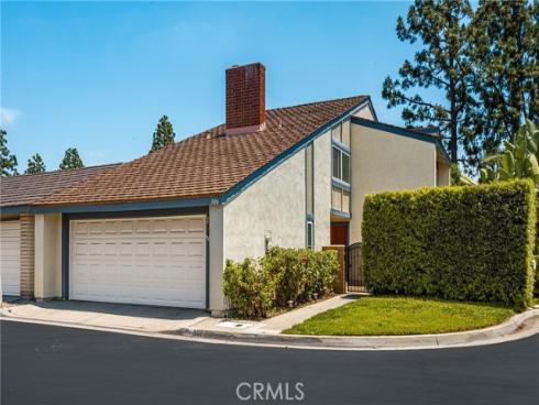 306  Los Padres   Lane, Placentia, CA