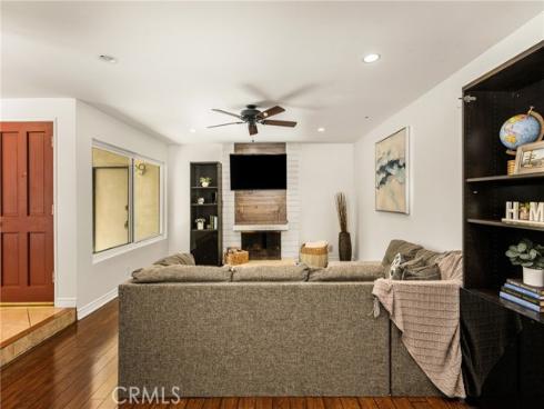 306  Los Padres   Lane, Placentia, CA