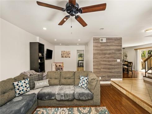 306  Los Padres   Lane, Placentia, CA