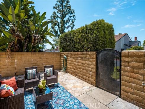 306  Los Padres   Lane, Placentia, CA