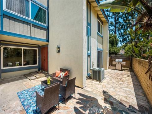 306  Los Padres   Lane, Placentia, CA