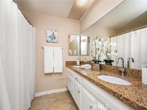 306  Los Padres   Lane, Placentia, CA