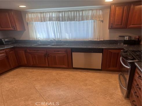 1398  Tartan   Circle, Placentia, CA