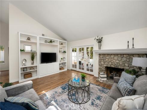 618 Mount Vernon , Placentia, CA