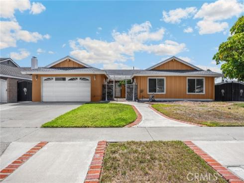 1545 La Salle Circle, Placentia, CA