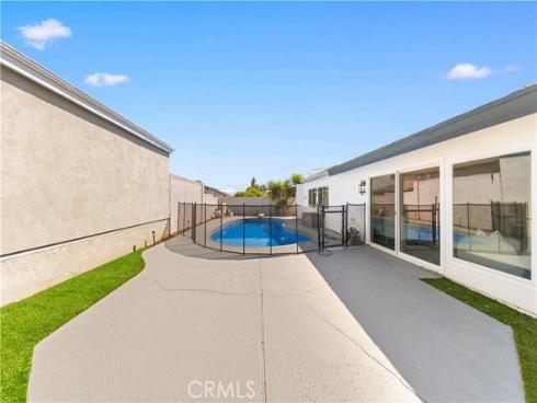 1232  Athens  , Placentia, CA