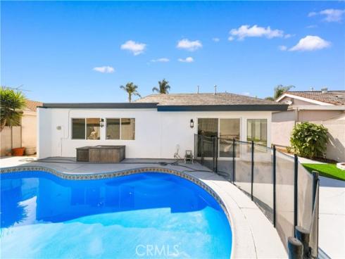 1232  Athens  , Placentia, CA