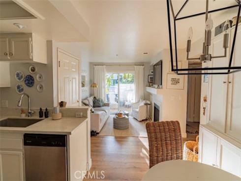 101 South Lakeview Avenue 101E , Placentia, CA
