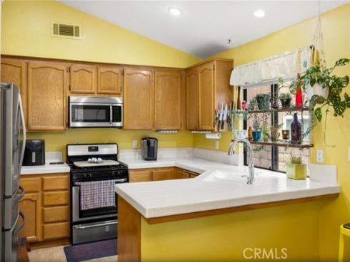 1213  Eckenrode  , Placentia, CA