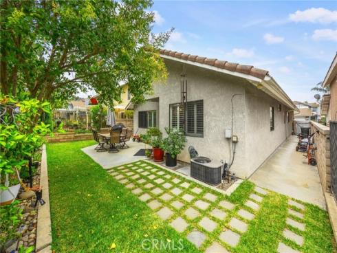 1213  Eckenrode  , Placentia, CA