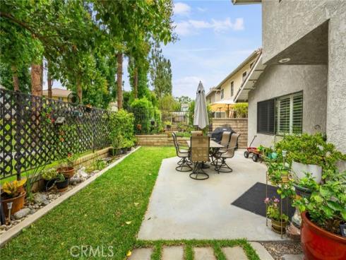 1213  Eckenrode  , Placentia, CA