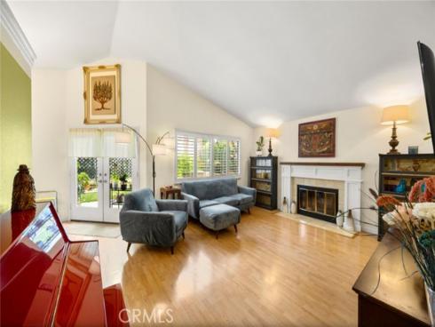 1213  Eckenrode  , Placentia, CA