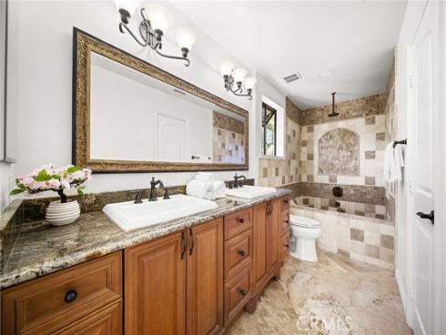731  Langer  , Placentia, CA