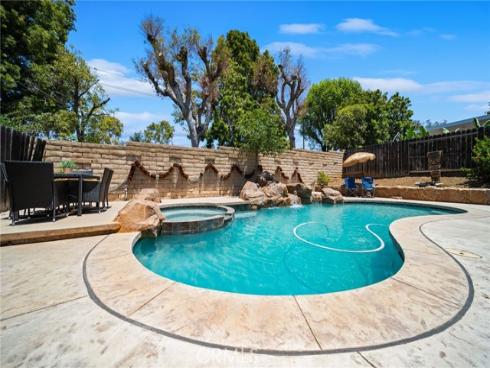 731  Langer  , Placentia, CA