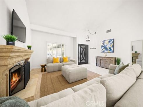 731  Langer  , Placentia, CA