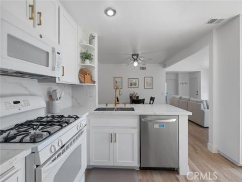 261  Chinook  , Placentia, CA