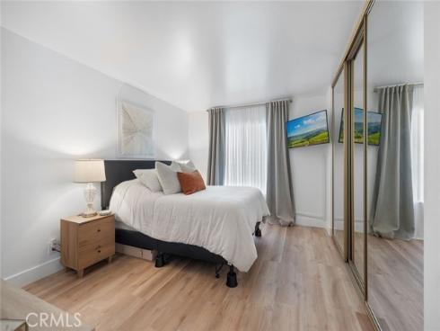 261  Chinook  , Placentia, CA